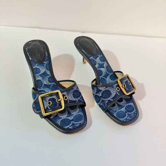 Coach - Margot Sandals - Picture 1 of 8